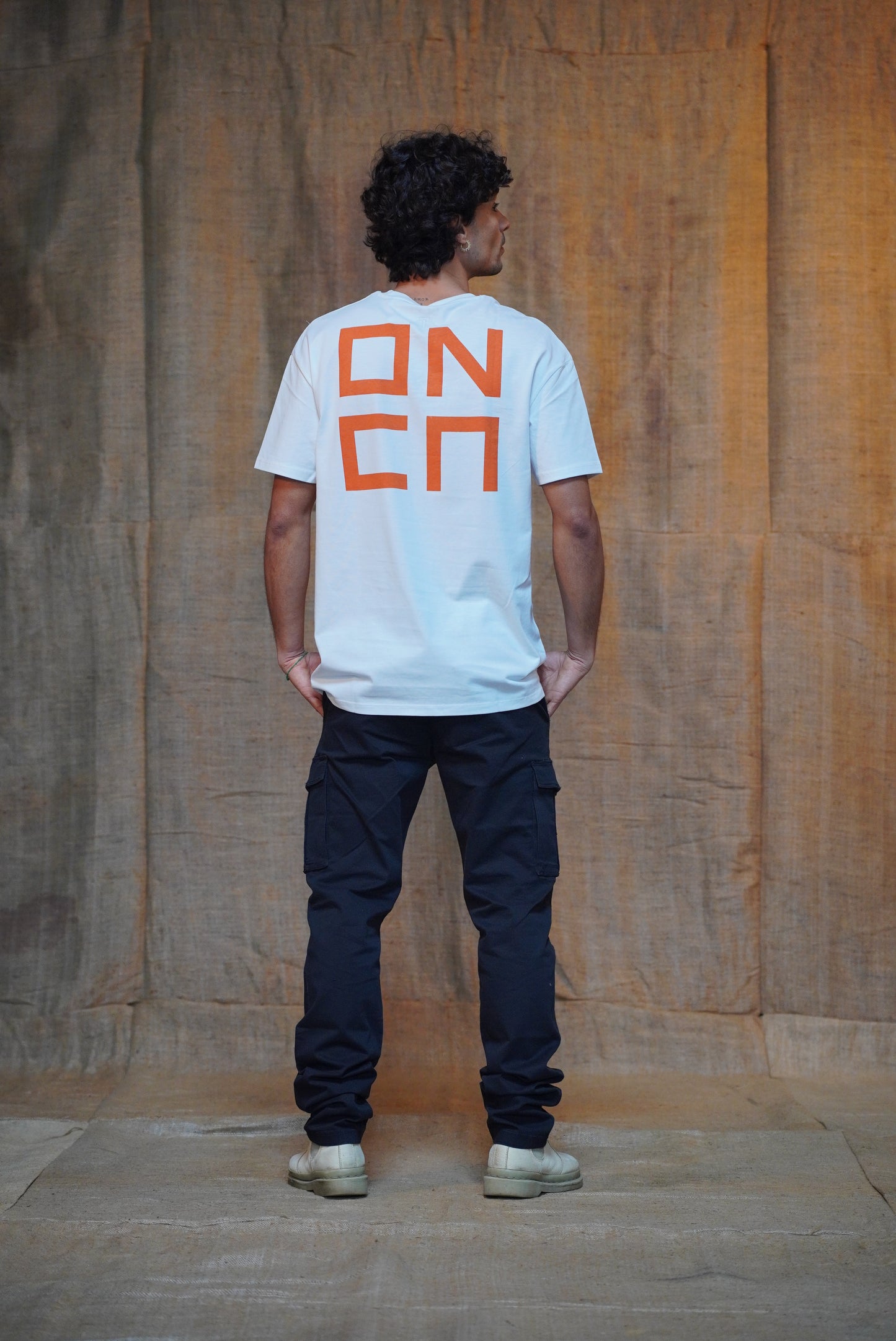 T-SHIRT ABOVE BIANCA
