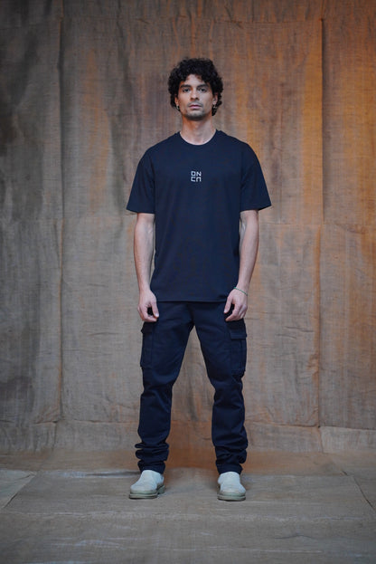 T-SHIRT ABOVE NERA