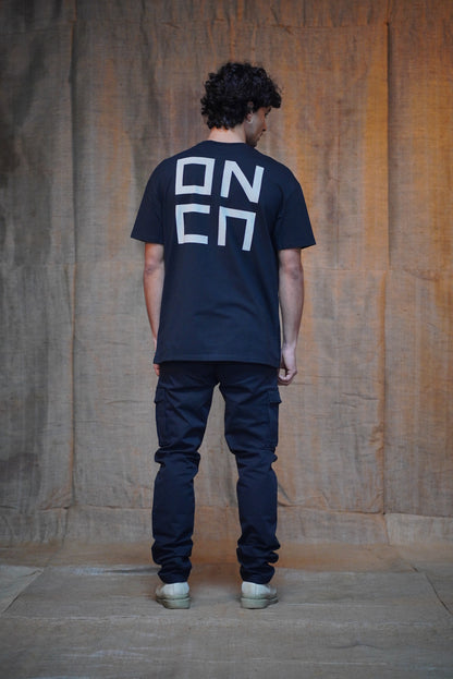 T-SHIRT ABOVE NERA