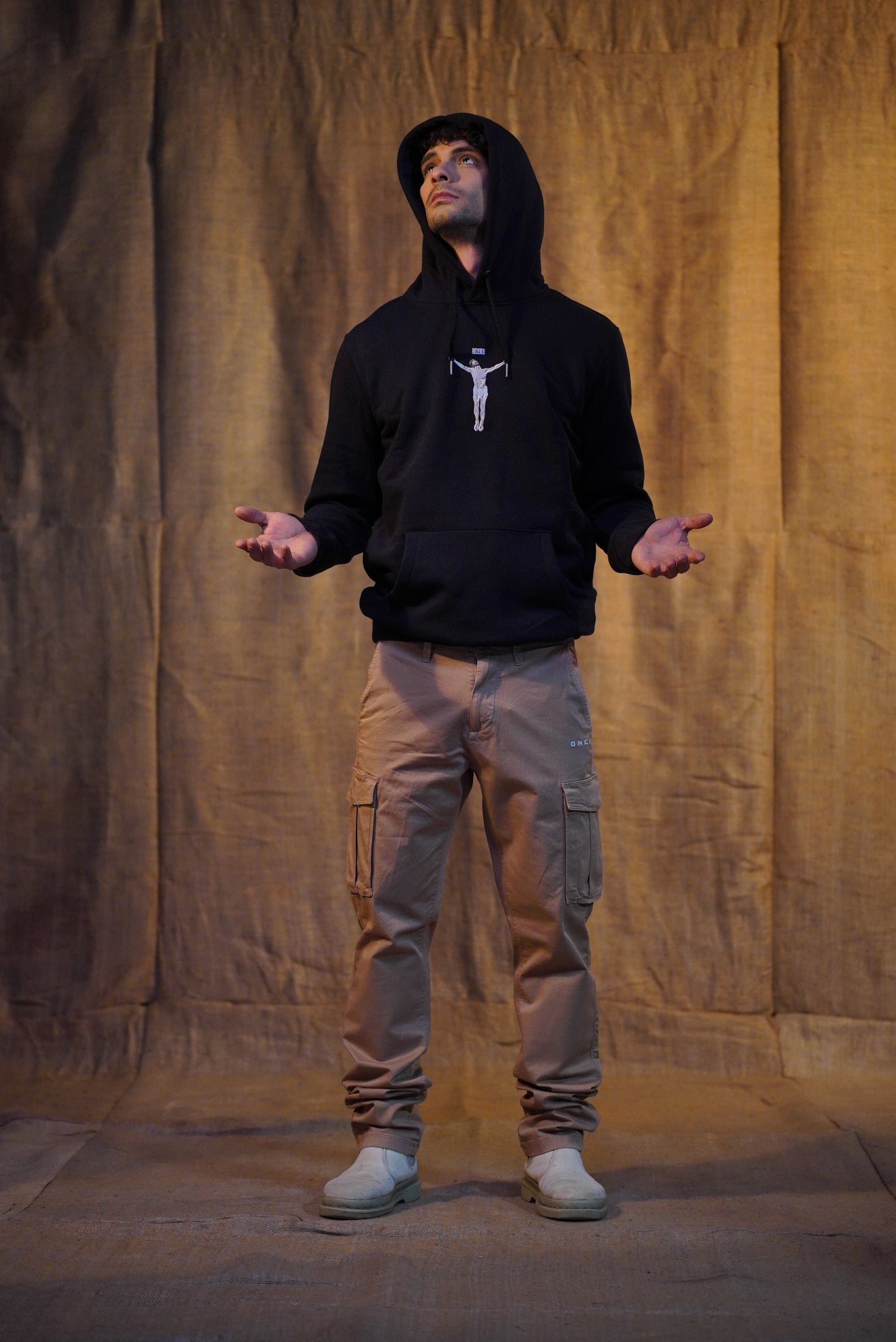 FELPA JESUS NERA